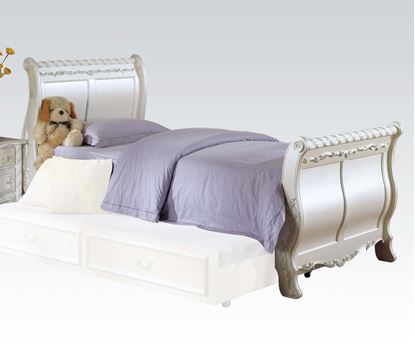 Picture of Pearl White Finish Wood Youth Full Sleigh Bed