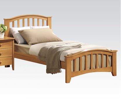 Picture of San Marino Transitional Full Size Bed in Maple Finish