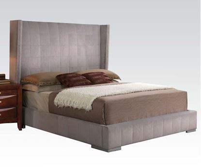 Picture of Linen Queen Bed  (22 Slats)